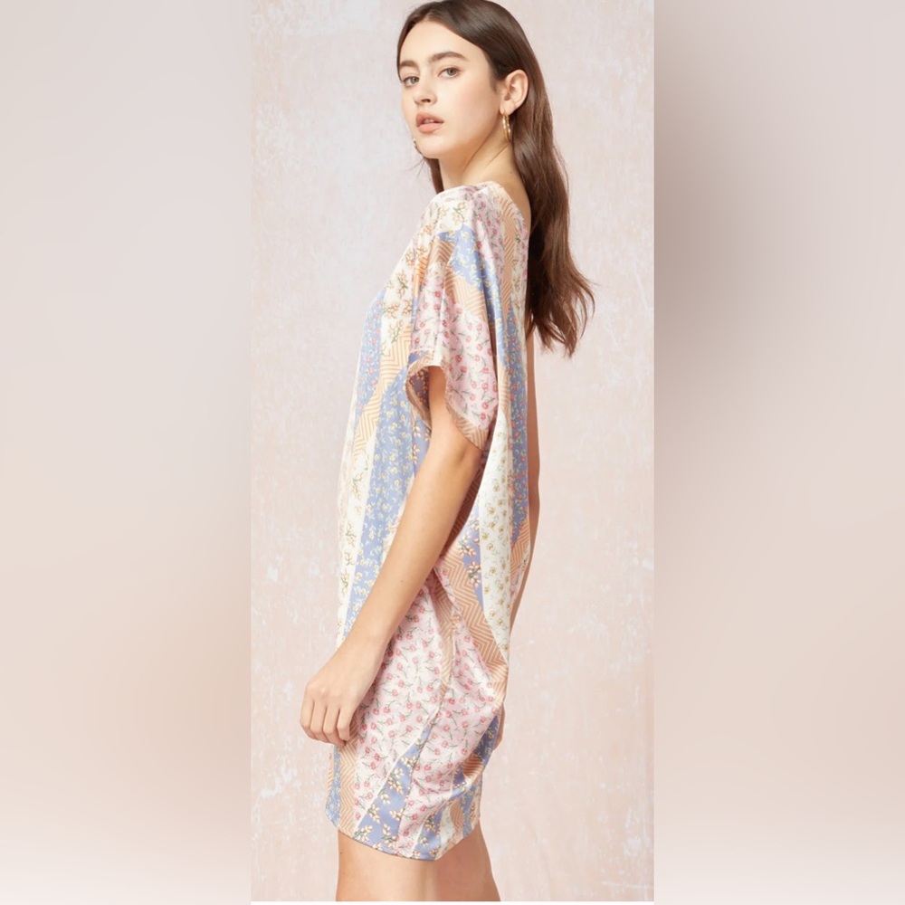 entro One-Shoulder Patchwork Floral Dress in Blue, Pink, Cream - Picture 3 of 7